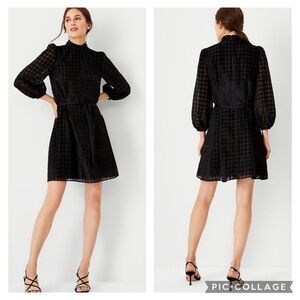Anne Taylor Black Houndstooth Long Sleeve Mock Neck Dress